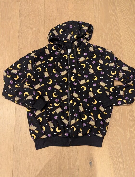 Pusheen Tops - Black Pusheen Halloween Hoodie